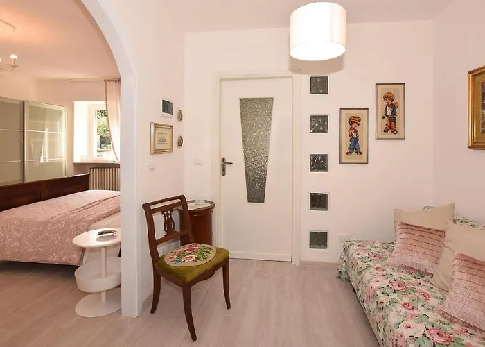 Casa In Collina شقة